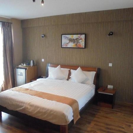 We Hotel & Suites Nairobi Kültér fotó