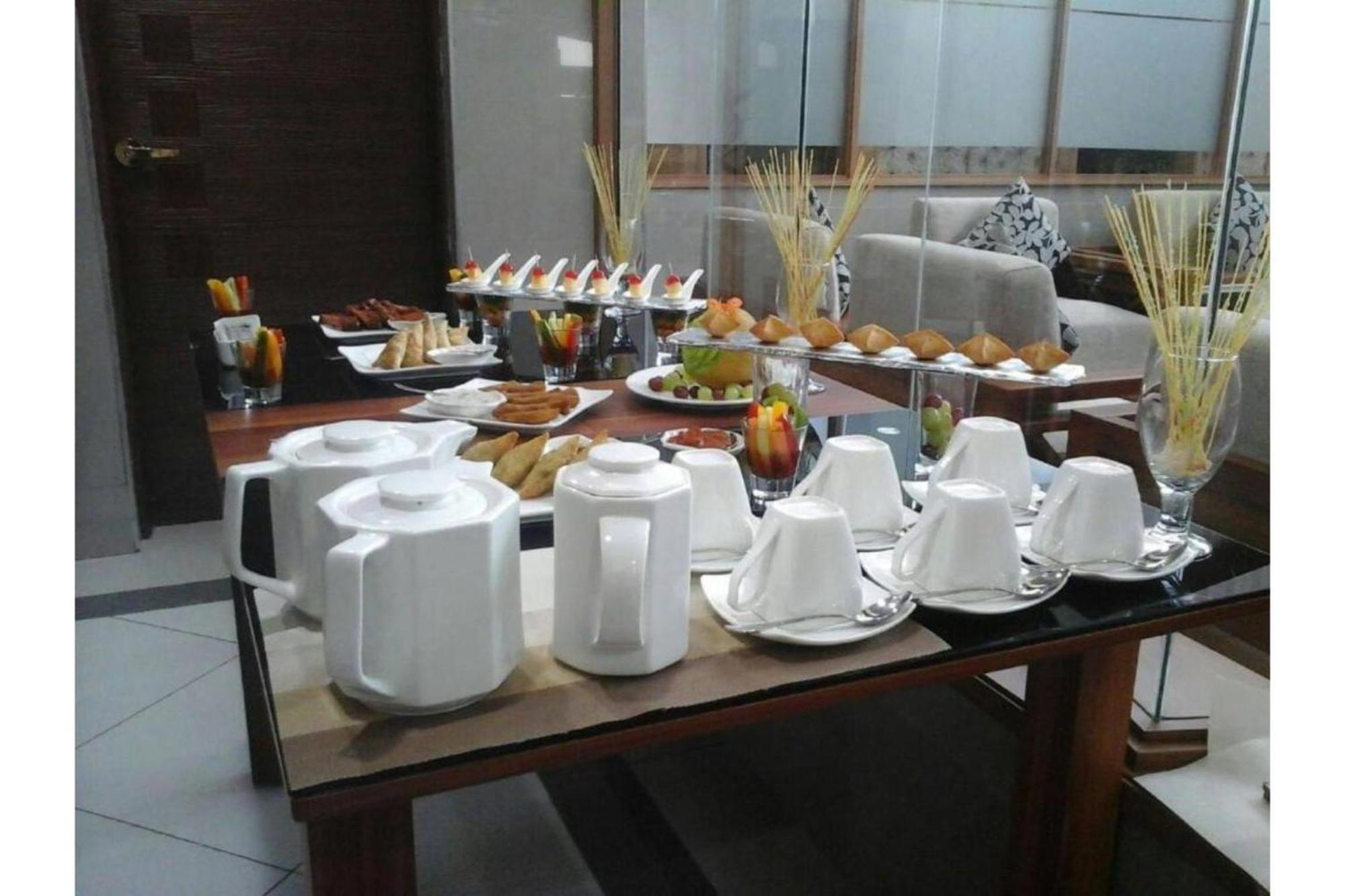 We Hotel & Suites Nairobi Kültér fotó