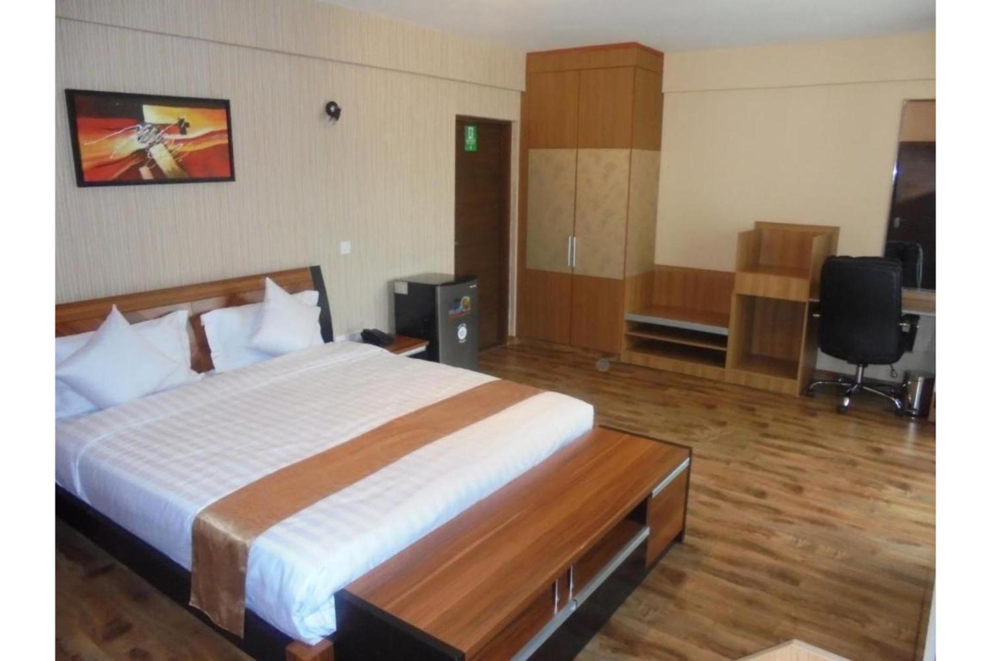 We Hotel & Suites Nairobi Kültér fotó