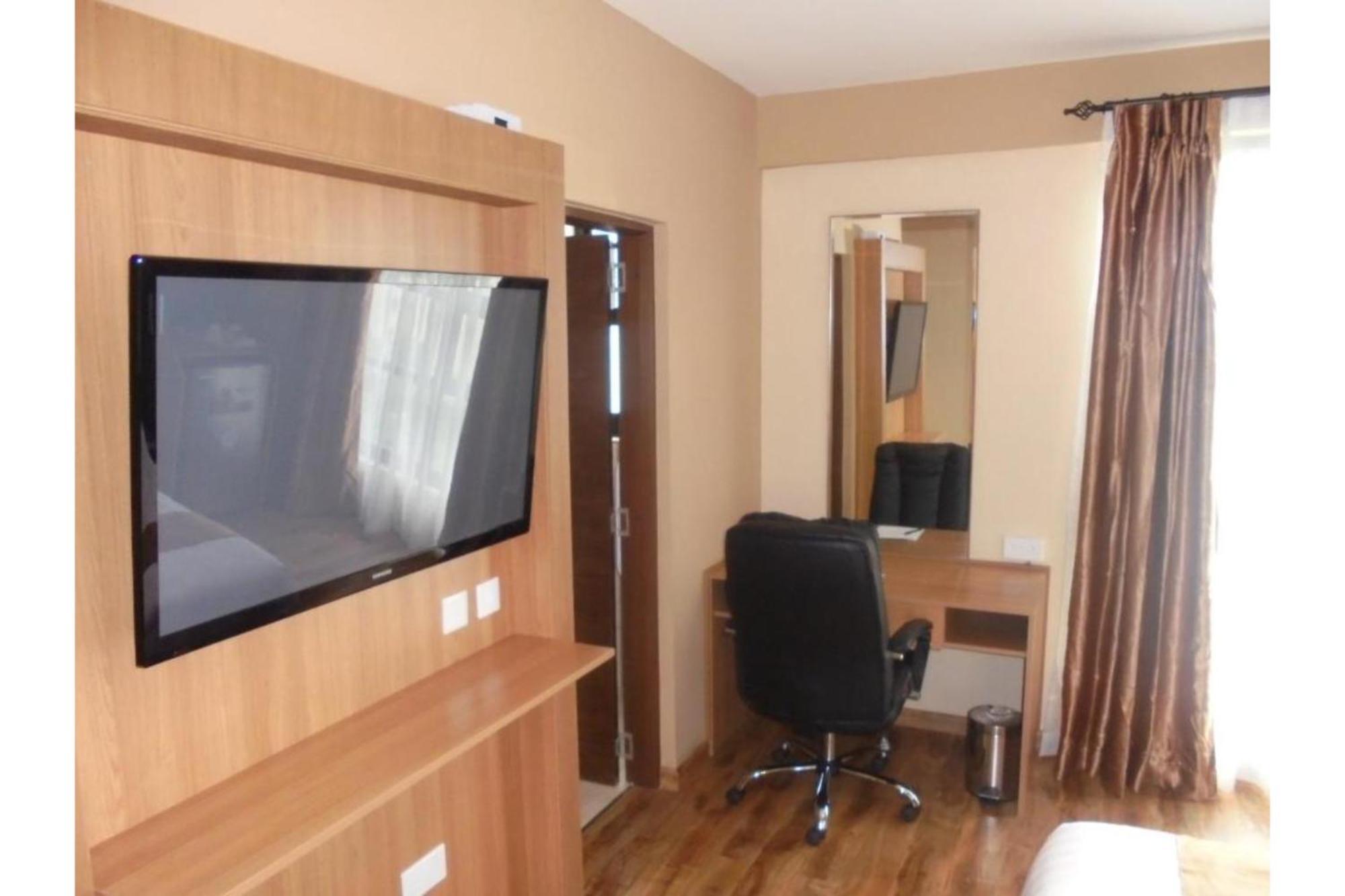 We Hotel & Suites Nairobi Kültér fotó