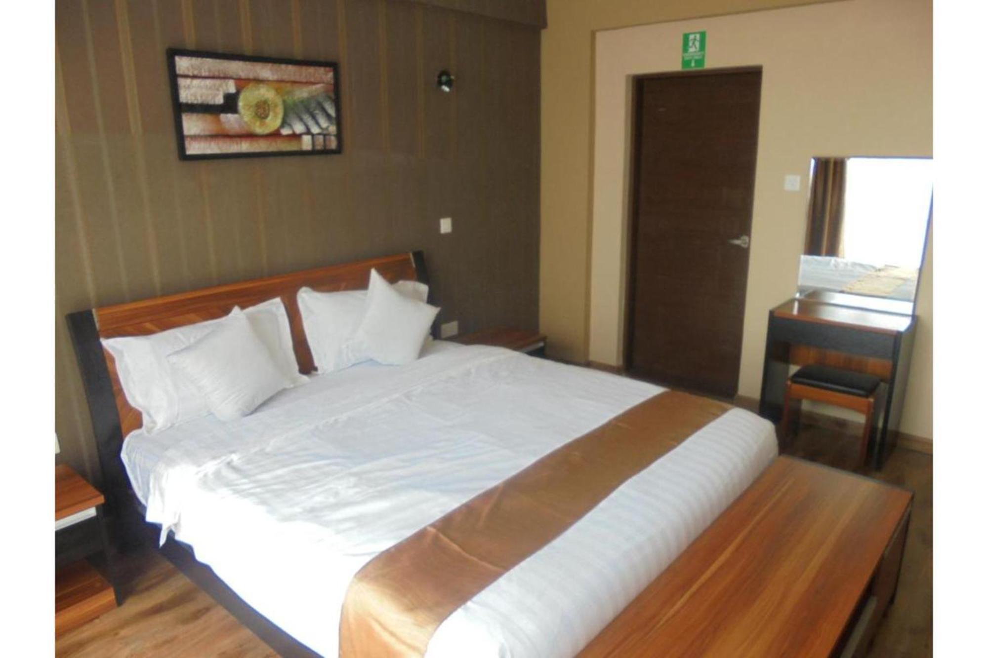 We Hotel & Suites Nairobi Kültér fotó